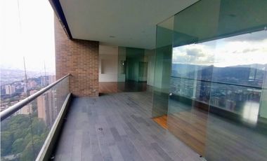 Apartamento en Arriendo Amoblado en Medellín sector Altos del Poblado