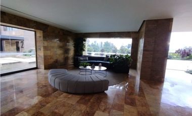 Apartamento en Arriendo Amoblado en Medellín sector Altos del Poblado