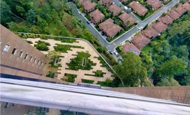 Apartamento en Arriendo Amoblado en Medellín sector Altos del Poblado