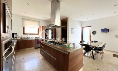 Casa en Jurica en una sola planta