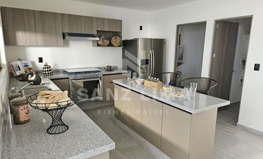 Lombardía: Casa en venta modelo Bari