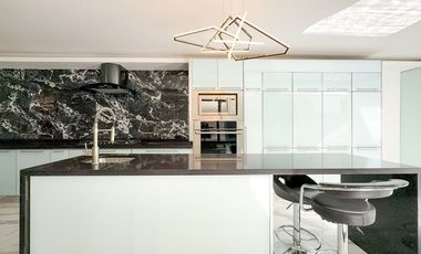 Casa completamente Remodelada en La Herradura - Doble Seguridad