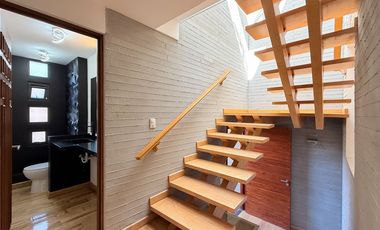 Casa completamente Remodelada en La Herradura - Doble Seguridad