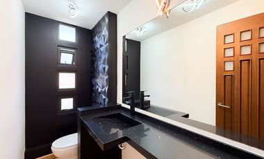 Casa completamente Remodelada en La Herradura - Doble Seguridad