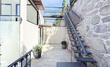 Casa completamente Remodelada en La Herradura - Doble Seguridad