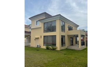 VENTA DE CASA EN CLAYTON - LOS SENDEROS DE CAMINO DE CRUCES