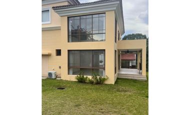 VENTA DE CASA EN CLAYTON - LOS SENDEROS DE CAMINO DE CRUCES
