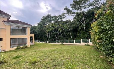 VENTA DE CASA EN CLAYTON - LOS SENDEROS DE CAMINO DE CRUCES