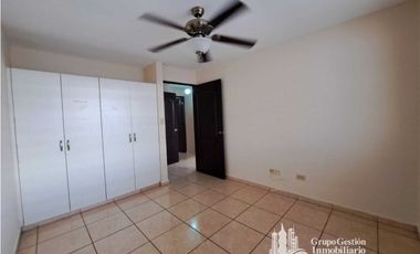 ALQUILER CASA 3 RECMARAS EN BRISAS DEL GOLF KAF