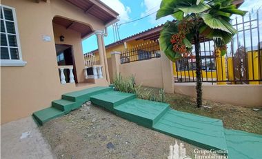 ALQUILER CASA 3 RECMARAS EN BRISAS DEL GOLF KAF