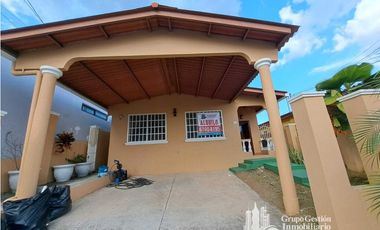 ALQUILER CASA 3 RECMARAS EN BRISAS DEL GOLF KAF
