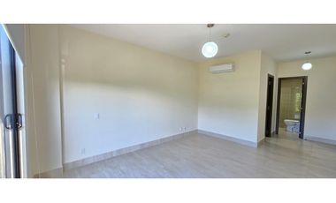 En venta Apartamento con Hermosa vista, River Valley, Panamá Pacifico