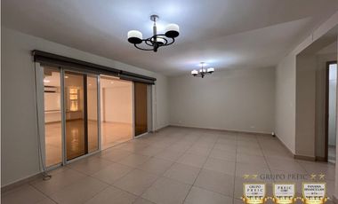 VENTA CASA MODELO LYON Remodelada Versalles de 314 mts.2