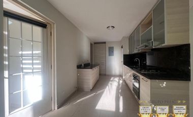 VENTA CASA MODELO LYON Remodelada Versalles de 314 mts.2