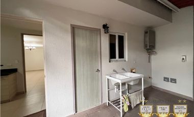 VENTA CASA MODELO LYON Remodelada Versalles de 314 mts.2
