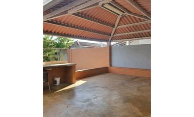 ALQUILO CASA EN LA CHORRERA VALLE DORADO 4R