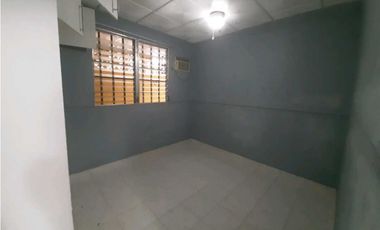 ALQUILO CASA EN LA CHORRERA VALLE DORADO 4R