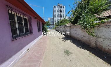 Terreno Construccion  en Venta en Av. Quilín / José Pedro Alessandri