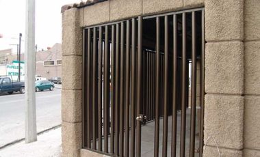 RENTA DE BODEGA 900M2 CUMBRES