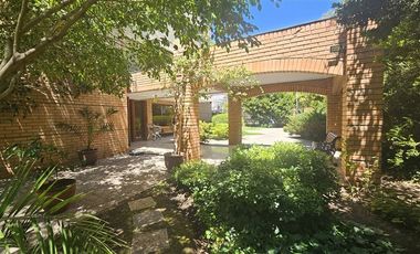 Departamento en Arriendo en Dpto Arriendo 3D3B mas Servicios buenos espacios e inigualable vista asegurada Norte Vitacura One Propiedades