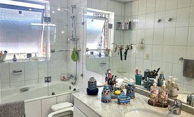 Departamento en Arriendo en Dpto Arriendo 3D3B mas Servicios buenos espacios e inigualable vista asegurada Norte Vitacura One Propiedades