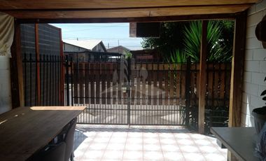 Se vende casa cercana a metro Laguna Sur. Pudahuel