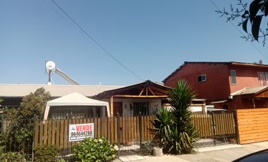 Se vende casa cercana a metro Laguna Sur. Pudahuel
