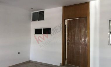 Casa en Venta Cerca de la Deportiva, Lerdo, Durango