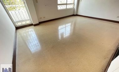 Casa en Arriendo Ubicado en Envigado Codigo 5734