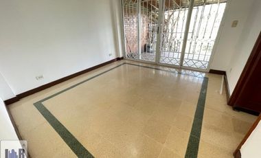 Casa en Arriendo Ubicado en Envigado Codigo 5734