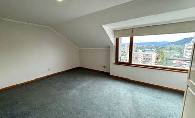 Magnífico penthouse de tres pisos a pasos de Av. Alemania