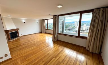 Magnífico penthouse de tres pisos a pasos de Av. Alemania