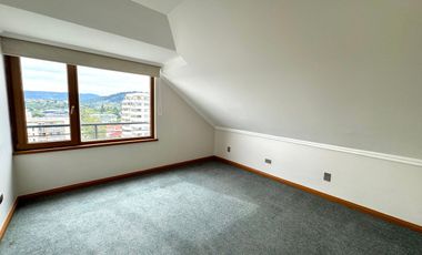 Magnífico penthouse de tres pisos a pasos de Av. Alemania