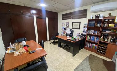 ALQUILER CASA  PARA OFICINAS O CONSULTORIOS - KENNEDY NUEVA (AB)