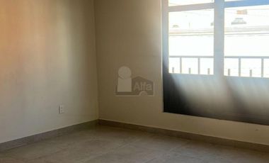 Oficina Comercial en el Centro, Lagos de Moreno, Jal. Uso Comercial planta alta
