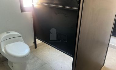 Oficina Comercial en el Centro, Lagos de Moreno, Jal. Uso Comercial planta alta