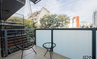 VENTA de 1 ambiente a metros de Av. Libertador con amplio balcón!
