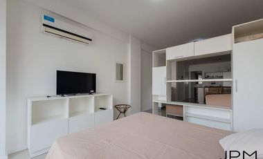 VENTA de 1 ambiente a metros de Av. Libertador con amplio balcón!