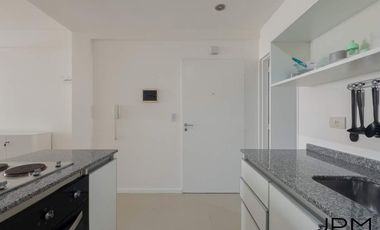 VENTA de 1 ambiente a metros de Av. Libertador con amplio balcón!