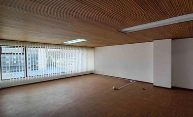 OFICINA EN ARRIENDO EN EL CENTRO/MANIZALES