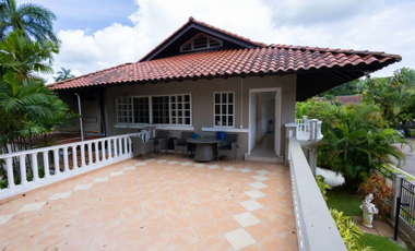 VENDO CASA EN ALBROOK