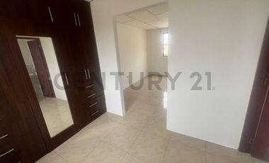 Venta Casa en Urbanización La Joya, 3 Dorm, La Aurora AleL