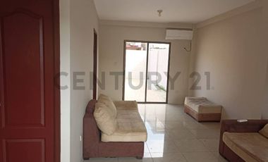Venta Casa en Urbanización La Joya, 3 Dorm, La Aurora AleL