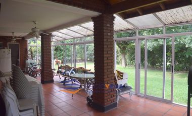 Casa a la venta en Country Banco Provincia
