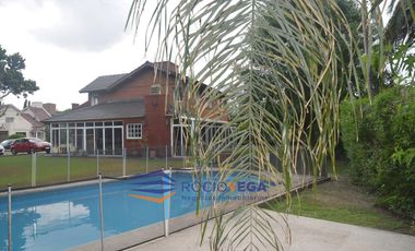 Casa a la venta en Country Banco Provincia