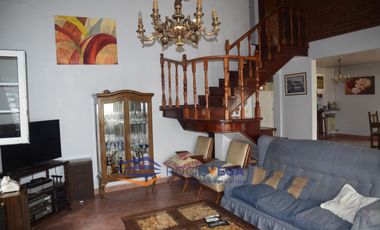 Casa a la venta en Country Banco Provincia