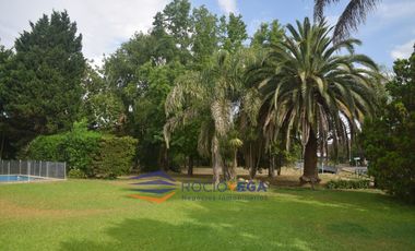 Casa a la venta en Country Banco Provincia