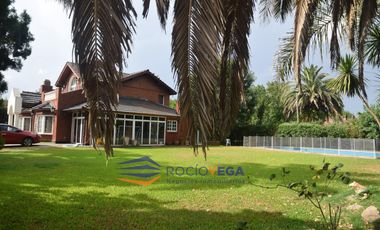 Casa a la venta en Country Banco Provincia