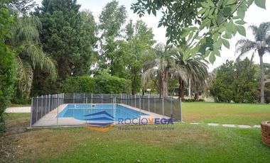 Casa a la venta en Country Banco Provincia