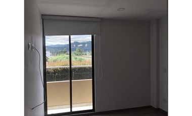 VENDO LINDA CASA EN EL CENTRO DE CAJICA